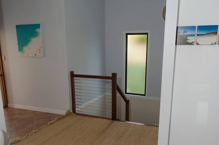 Banyandah Waters Beach House gallery image 3