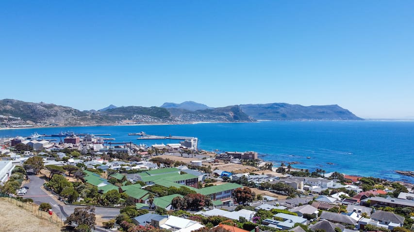 Cape Carribean Beach House with spectacular views gallery image 2