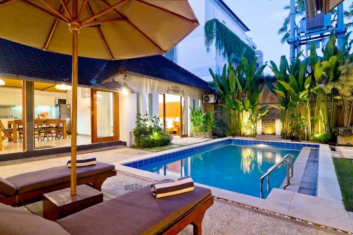 Villa Favelita: Luxurious Cozy.  10min Walk Beach - Bali