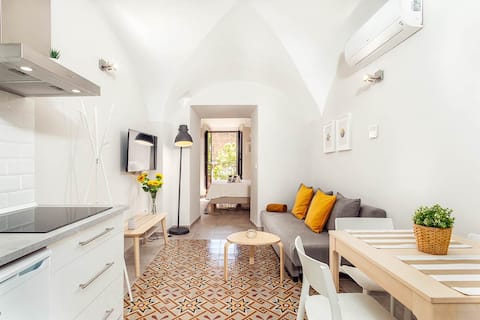 Top Airbnb: Apartments Plaza Mayor 35, 104 Studio Plaza in Extremadura