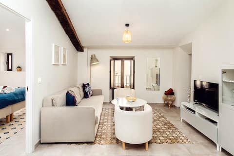 Successful Airbnb property: Plaza Mayor 35's Apartments, Apartment with 2 bed. in Extremadura