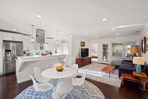 Cozy Home w Yard + Playset in Quiet and Safe Area!