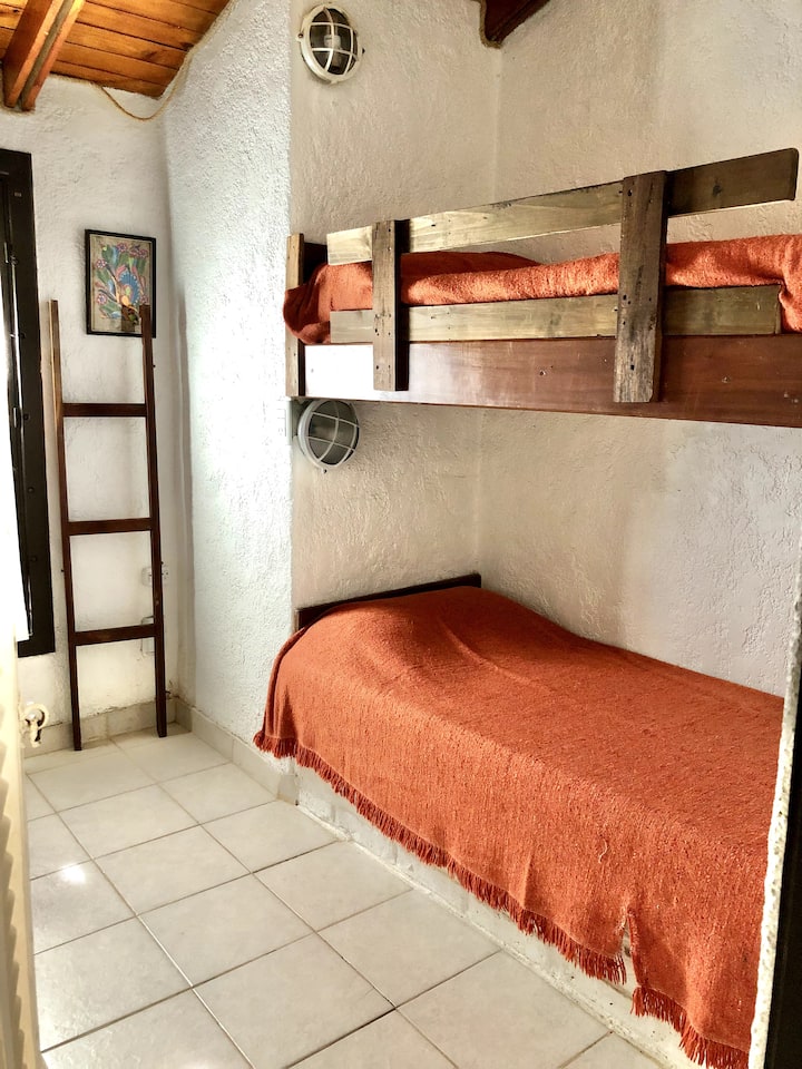 Izba s 2 oddelenými lôžkami