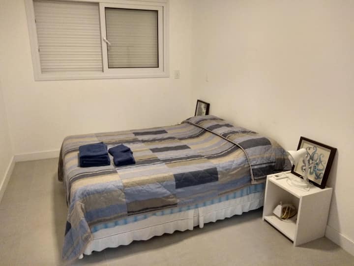 Ორადგილიანი ნომერი კონდიციონერით