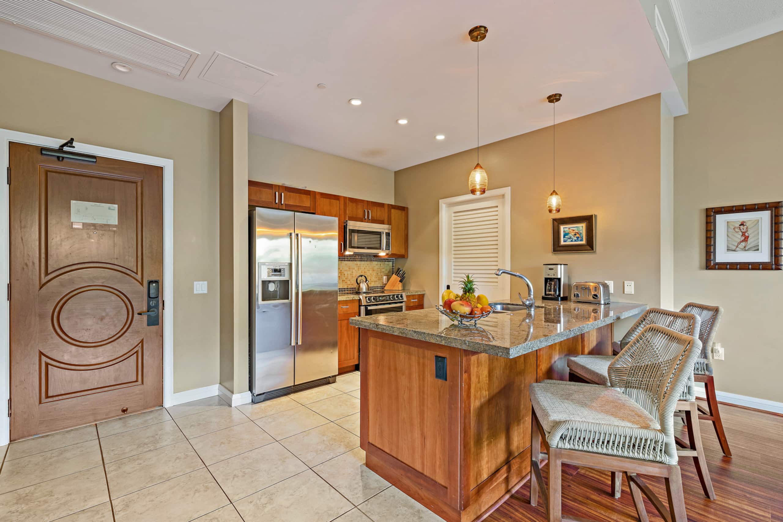 Condo in Lahaina · ★4.94 · 2 bedrooms · 3 beds · 2 baths - Image 19