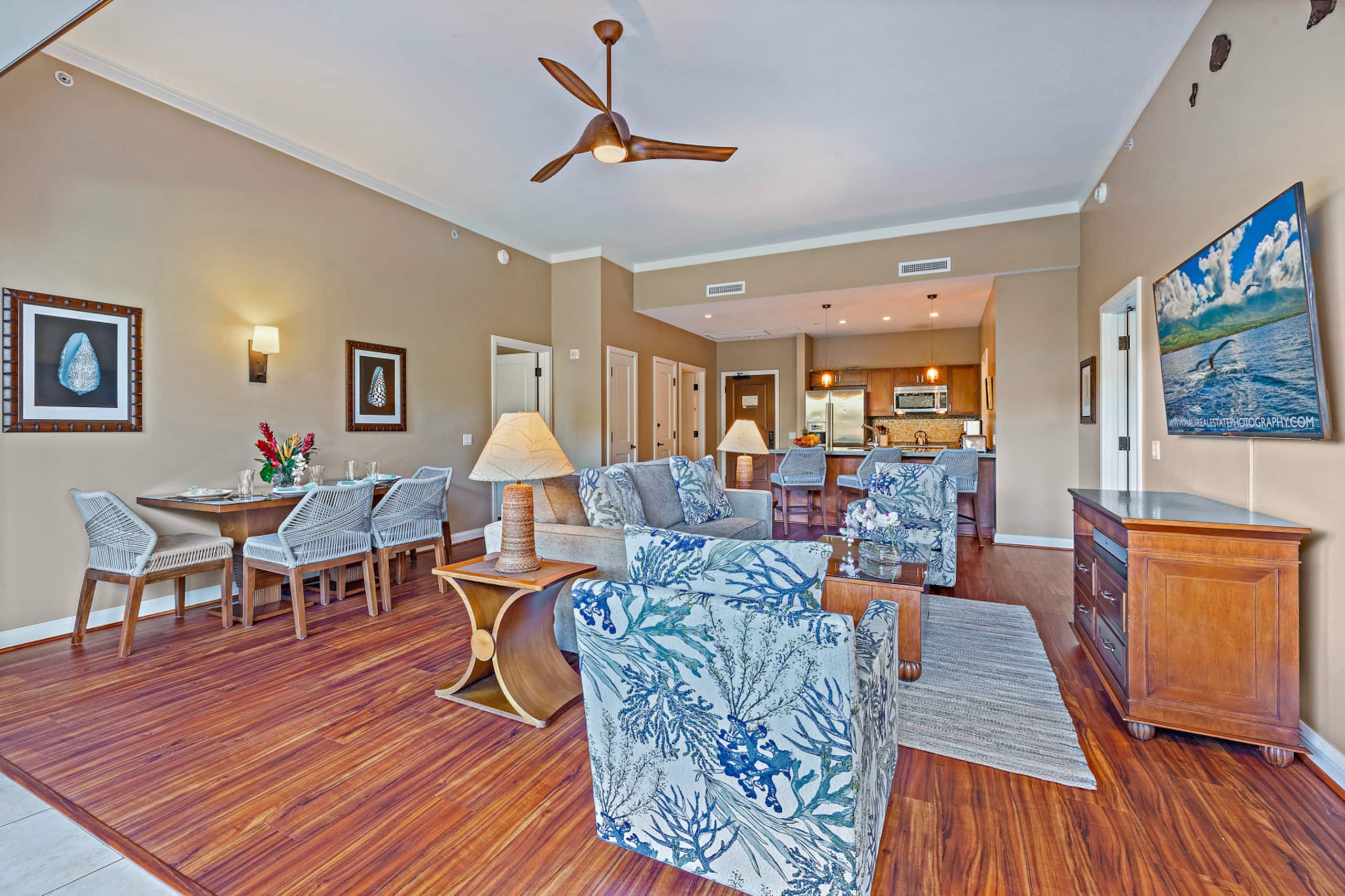 Condo in Lahaina · ★4.94 · 2 bedrooms · 3 beds · 2 baths - Image 15