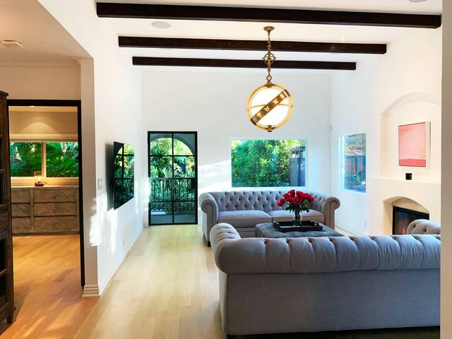 Private house & Gardens – blocks to Amazon + Apple gallery image 2