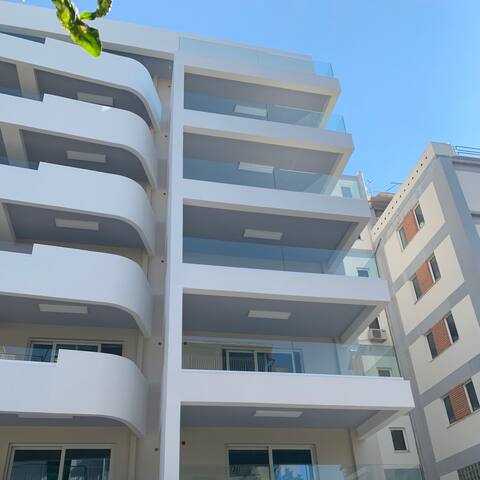 Fab New Flat in Central Athens w/ Acropolis Views gallery image 3