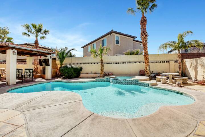 Private Vegas Retreat! Close the strip!20:) gallery image 2