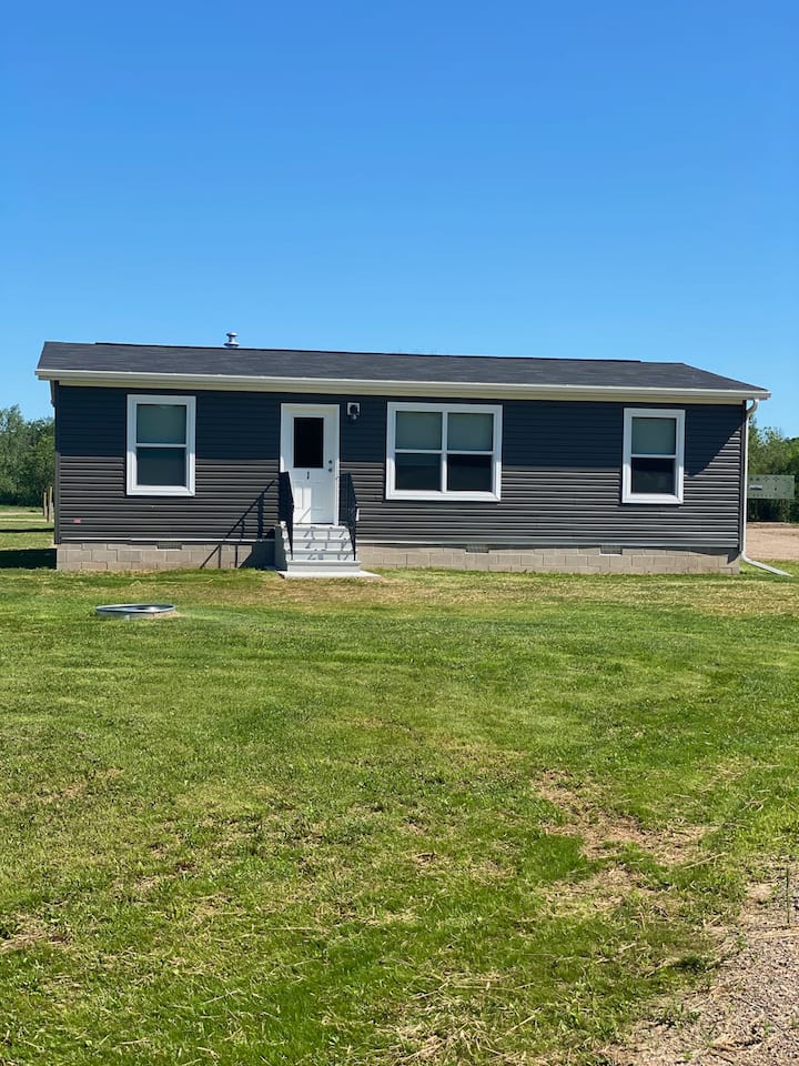 Northwood's "Cottage 1" on Snowmobile/UTV trails Cottages for Rent in