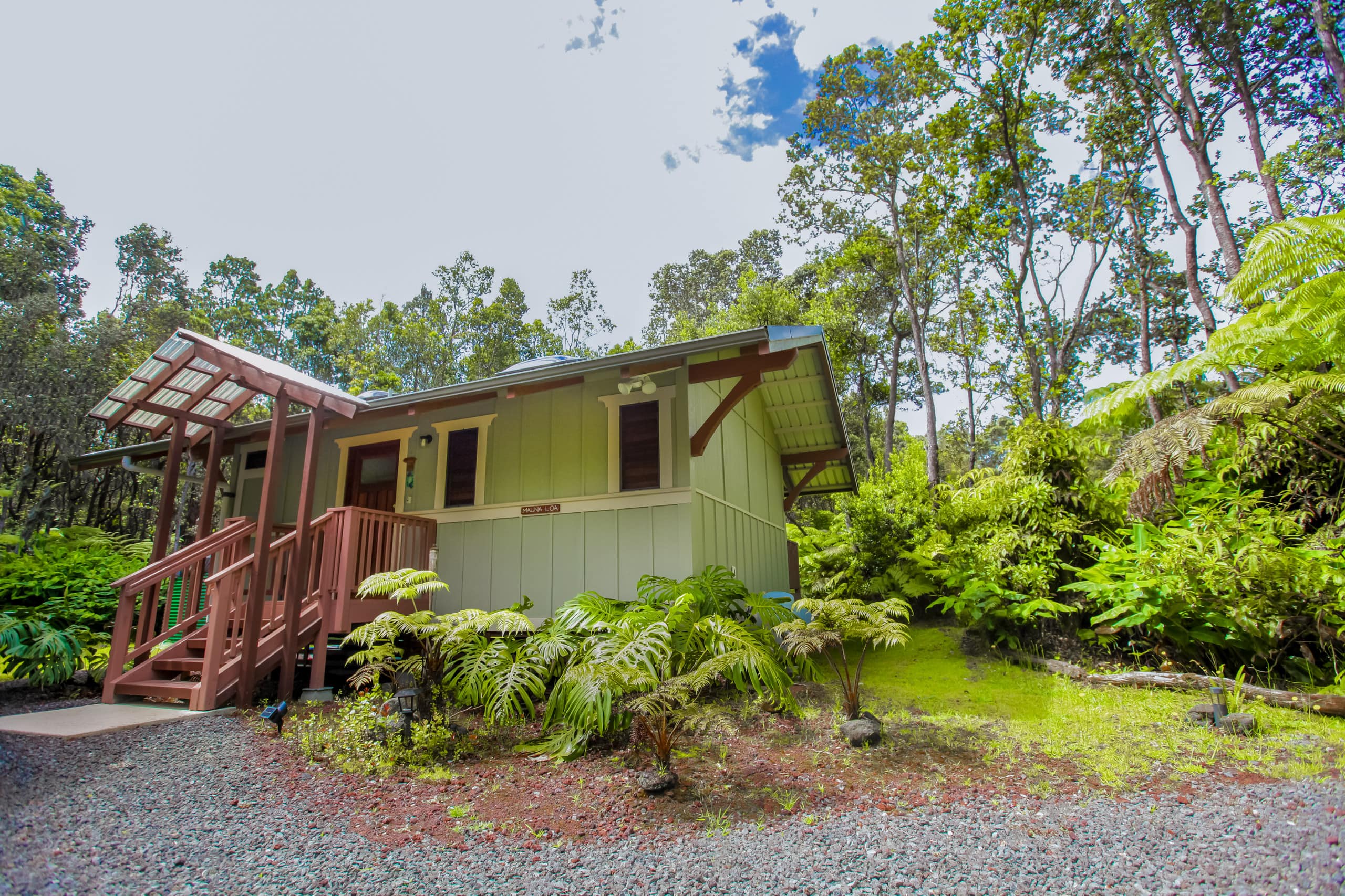 Cabin in Volcano · ★4.88 · 1 bedroom · 1 bed · 1 private bath - Image 10