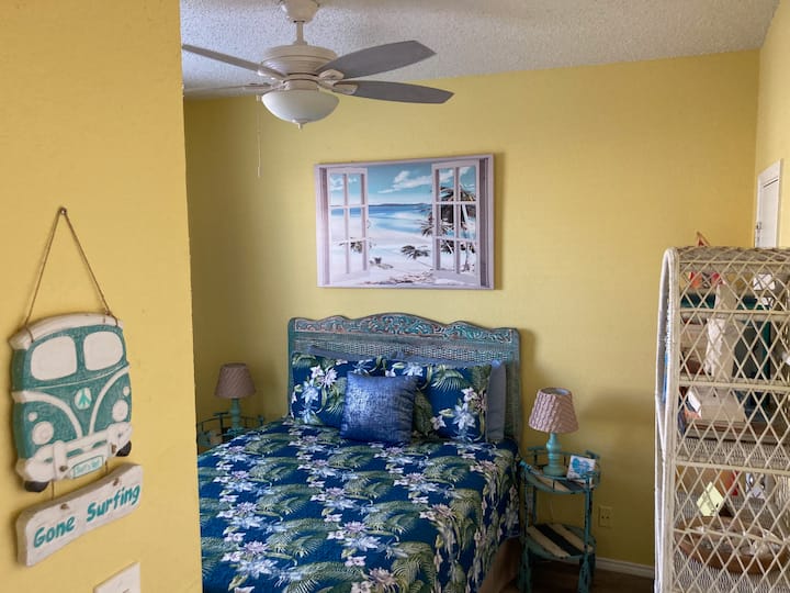 Escápate al paraíso de los huéspedes «Blue Hawaii» de Brighton