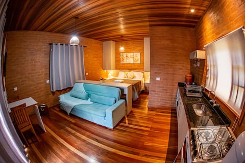 Popular Airbnb listing: Cozy Cottage/Emboava Refuge in São Bento Do Sapucaí