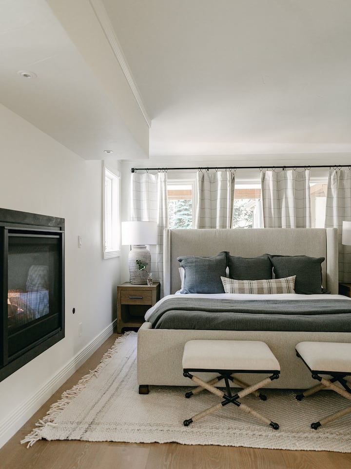 Elk View Primary Suite