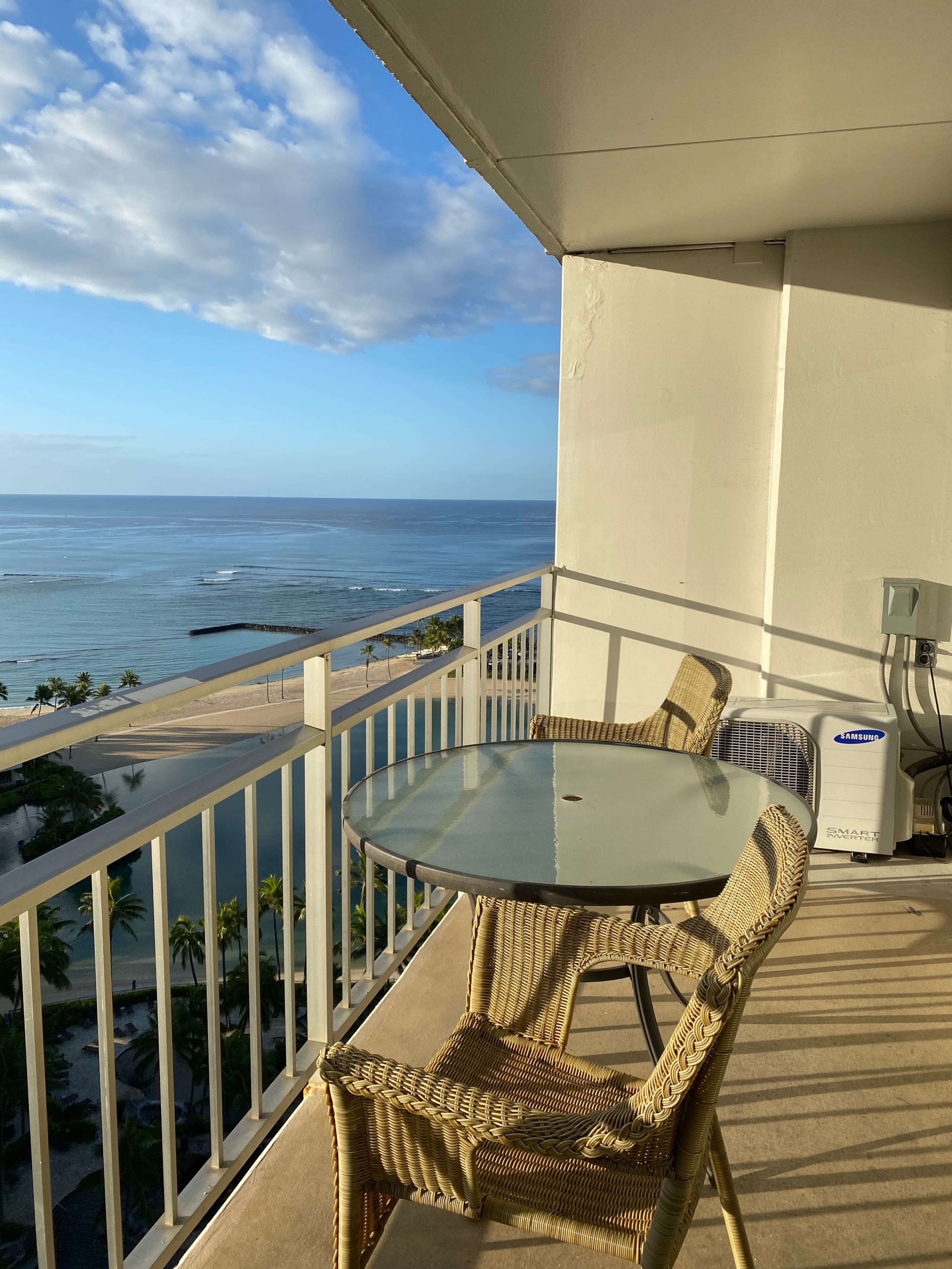 Condo in Honolulu · ★4.9 · 1 bedroom · 3 beds · 1 bath - Image 5
