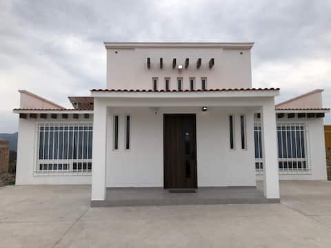 Popular Airbnb listing: House for your family and or friends in San Miguel in San Miguel De Allende