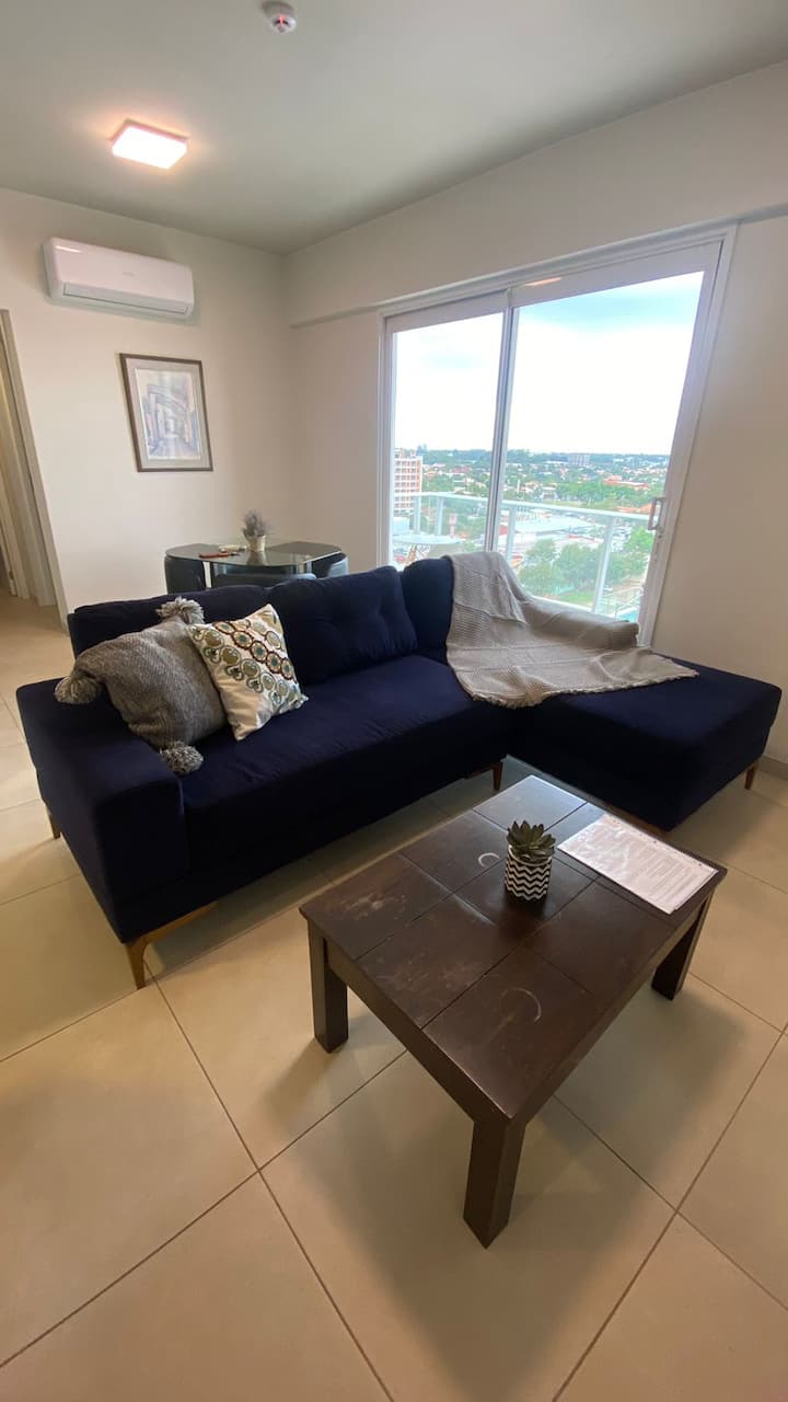 Amazing Apartment W/ Great Location And Extras - Asunción