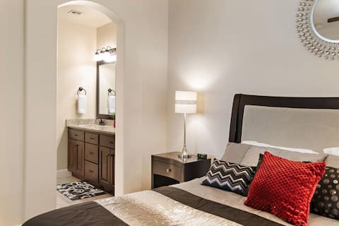 Popular Airbnb listing: Memories aren't made on the couch! in Washington