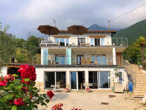 CasaBlanca - STELLA - the whole house