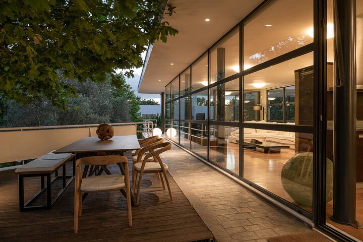 Villa 7 - Design Villa near town with Heated pool
