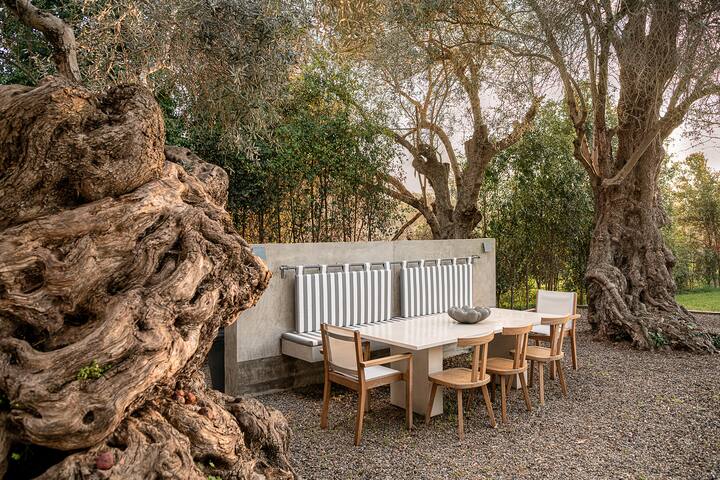 Villa 7 – Design Villa near town with Heated pool gallery image 3