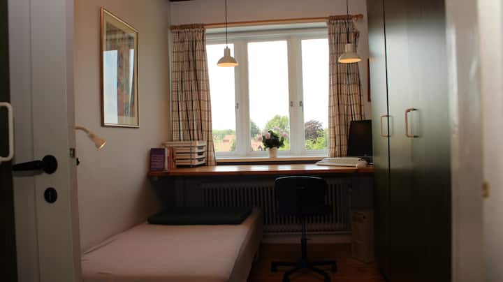 Segunda habitación con cama supletoria.