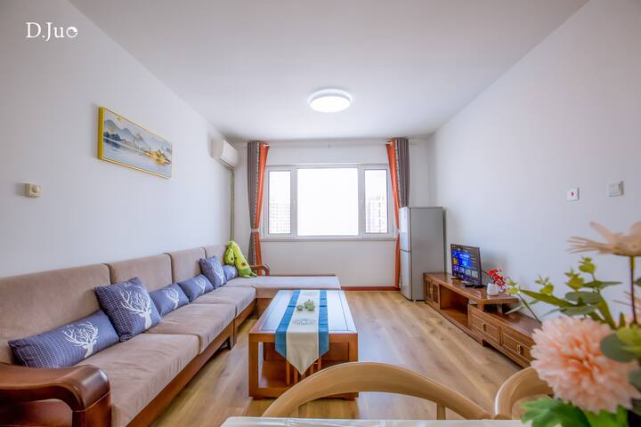 新宿 依山望海大三居 长短租优惠 可月租 近火车站 海水浴场 月亮湾 烟台山 火锅烤肉三国杀 Apartments For Rent In Yantai Shandong