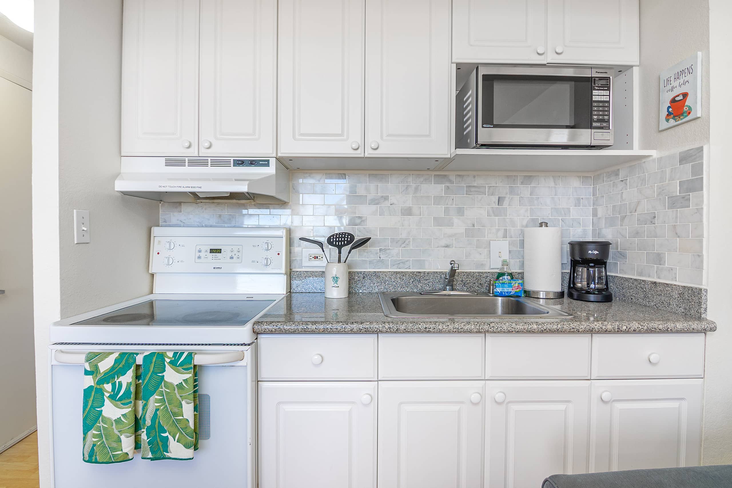 2B/2B/37th fl Amazing Ocean view condo w/kitchen - Image 4