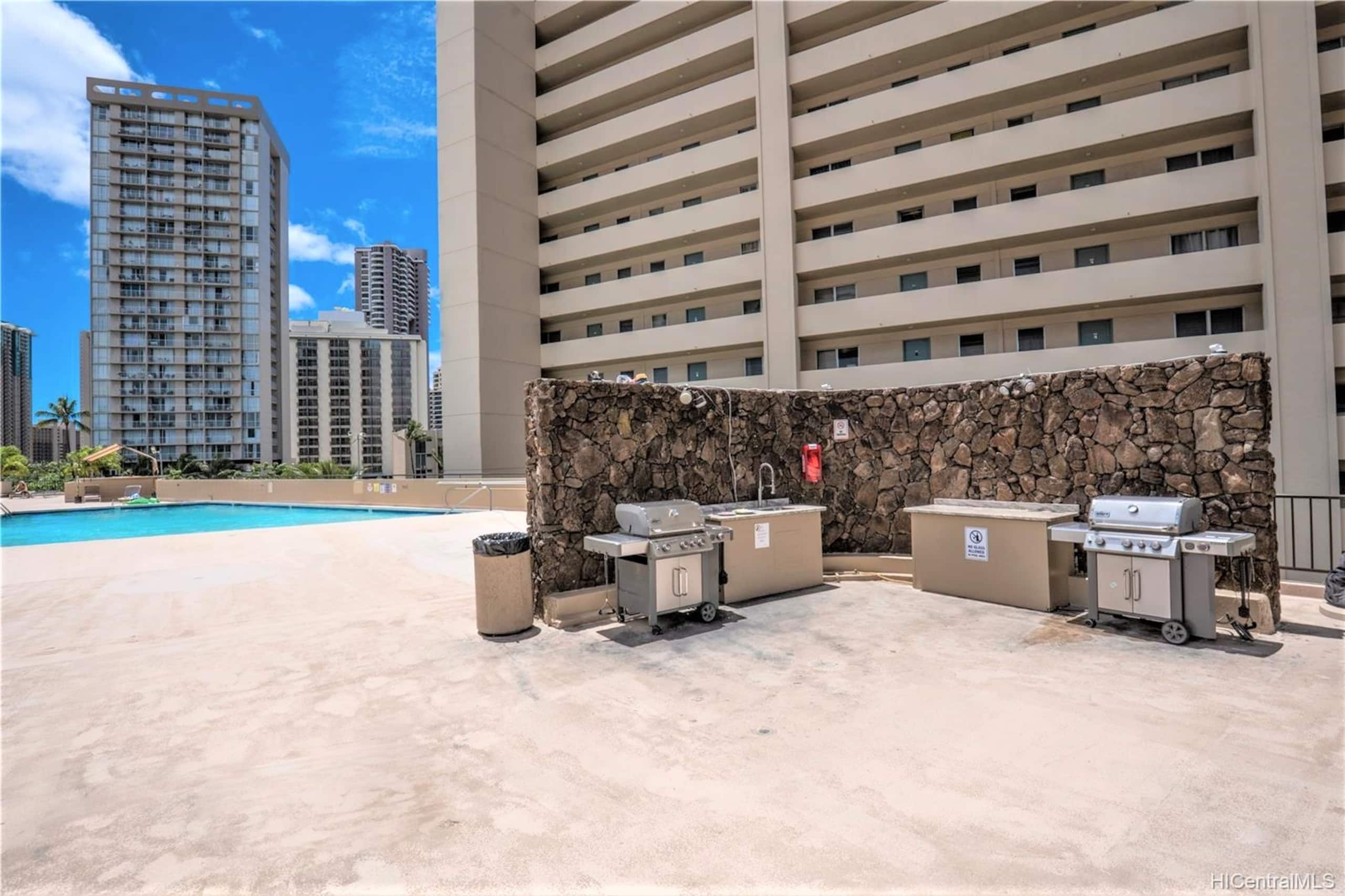 2B/2B/37th fl Amazing Ocean view condo w/kitchen - Image 47