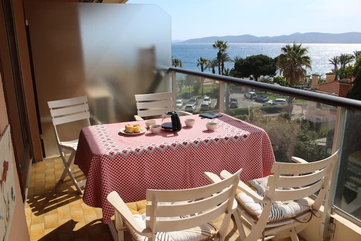 Appartement Vue Mer, Plage à 60m, Piscine, Parking - Saint-Raphaël