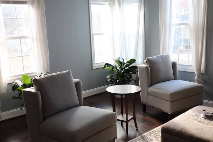 Cozy Room With Private Bathroom R4 - Silver Spring, MD