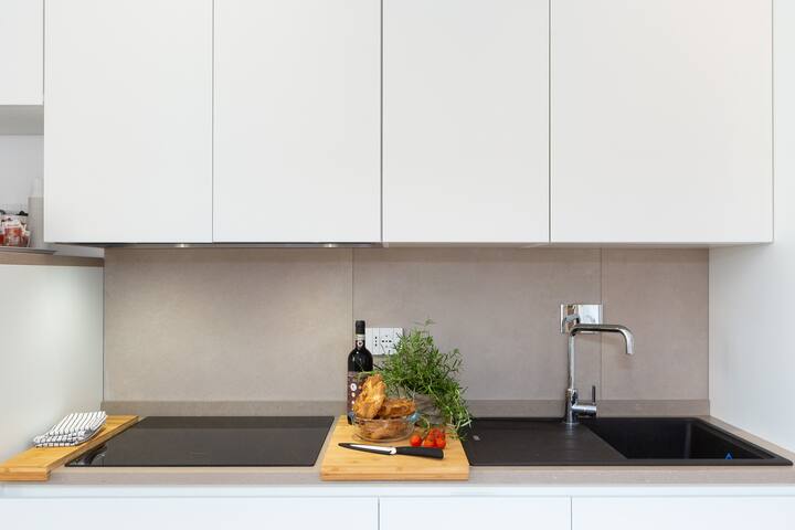 Colosseum Holidays – Marco Aurelio gallery image 3