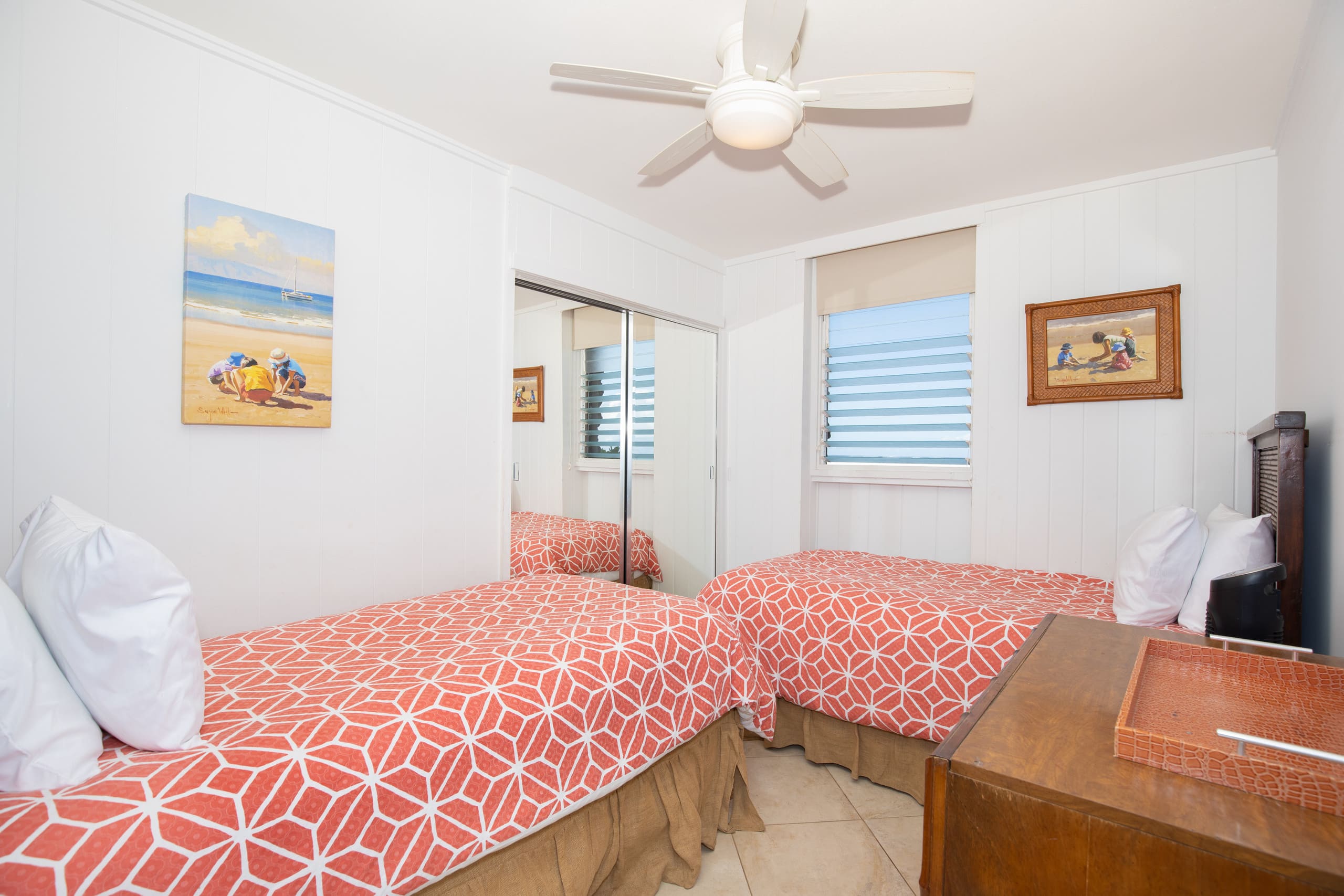 Condo in Lahaina · ★4.77 · 2 bedrooms · 5 beds · 1 bath - Image 19