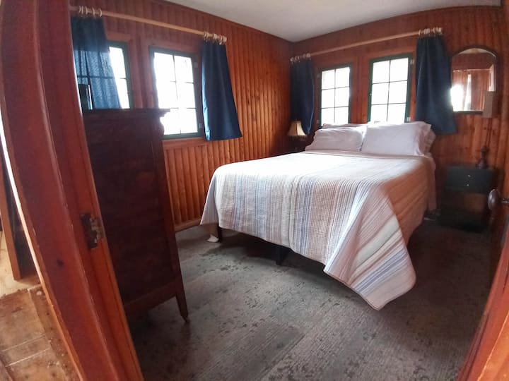 ที่นอนขนาดควีนไซส์สีม่วงสำหรับการนอนหลับที่ยอดเยี่ยม!