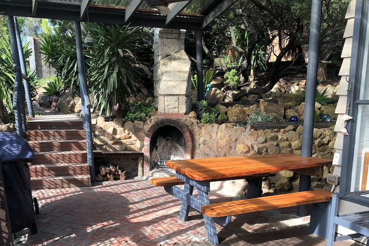 The Quarterdeck - Relax & Unwind @Boho_batch - Rye