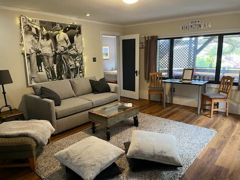 "Kensington Quarters -your own boutique retreat"