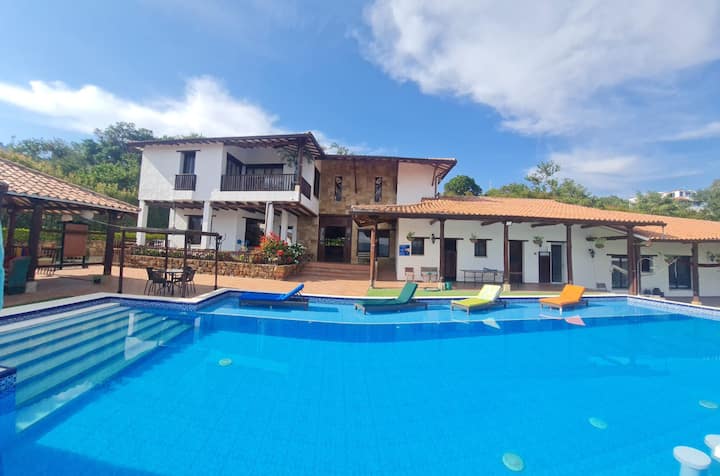 Villa Salomé is the best view and climate in the region. - Villas for Rent  in San Gil, Santander, Colombia - Airbnb