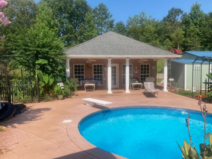 Collinsville Holiday Rentals & Homes Mississippi, United States Airbnb