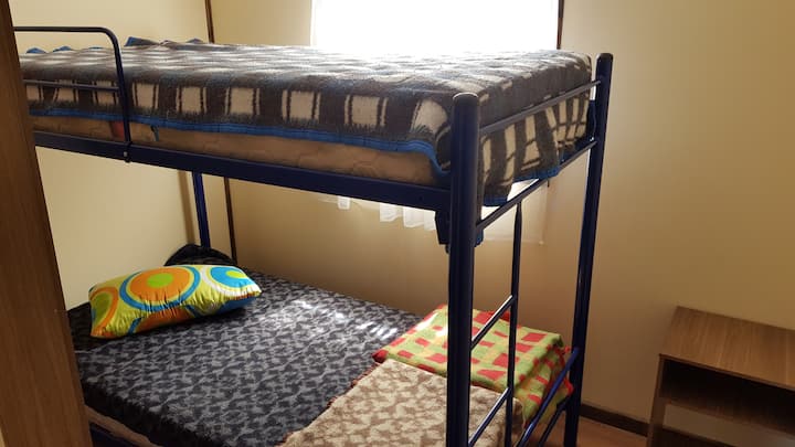 საძინებელი 1