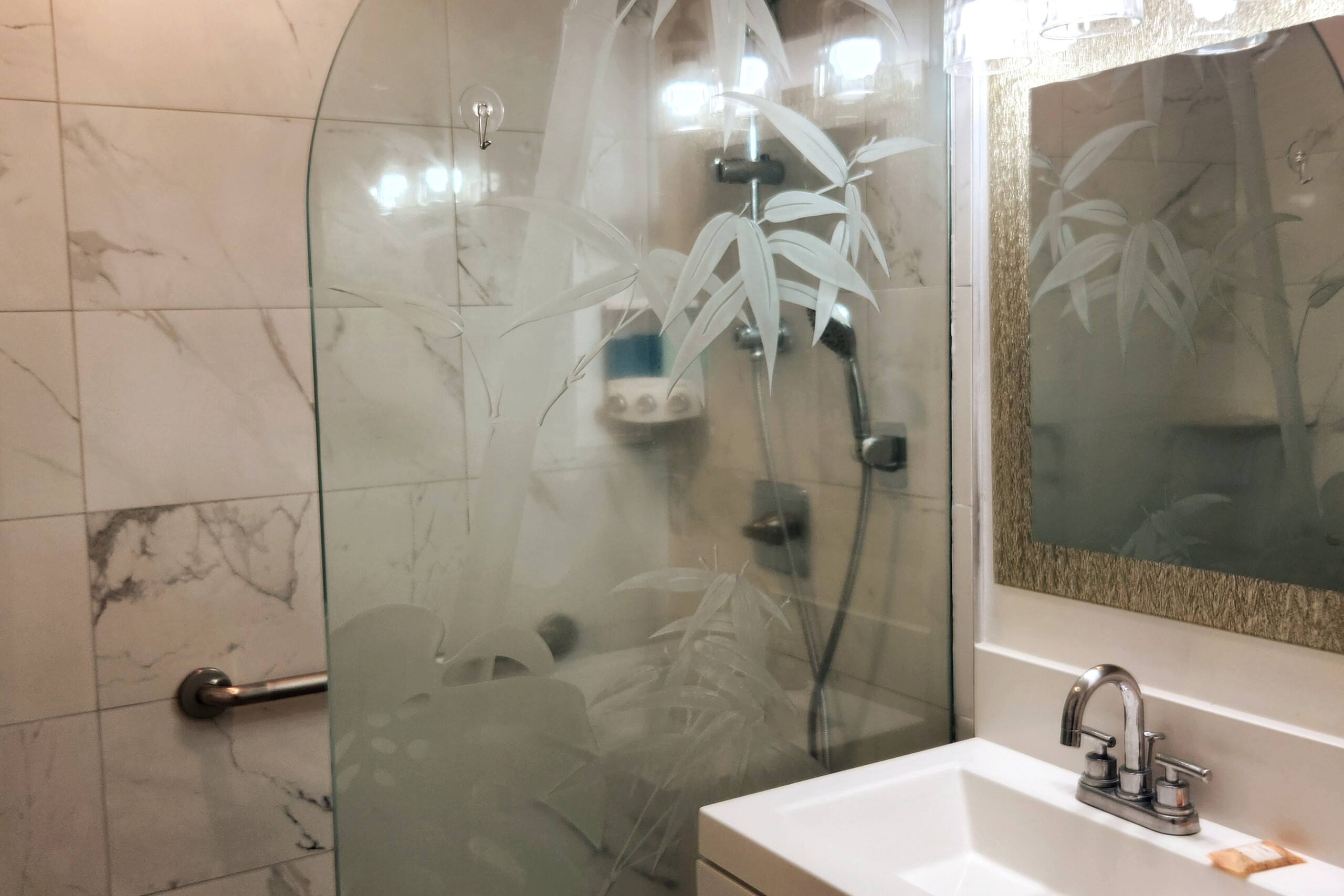 Condo in Lahaina · ★4.73 · 1 bedroom · 1 bed · 1 bath - Image 14