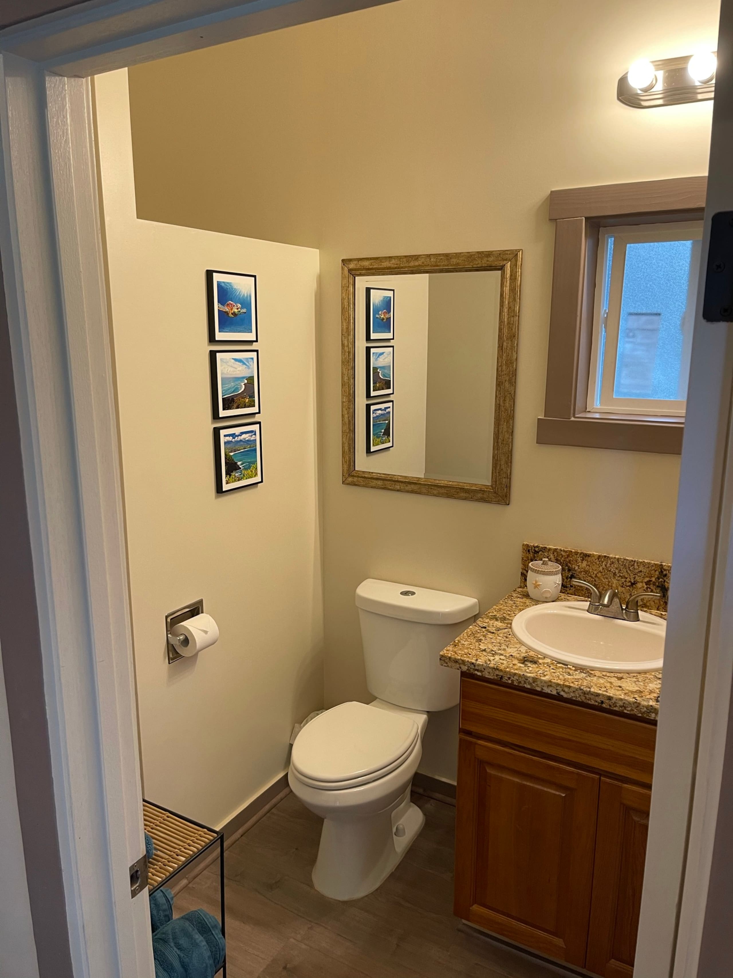Condo in Hilo · ★4.94 · 1 bedroom · 2 beds · 1 private bath - Image 6
