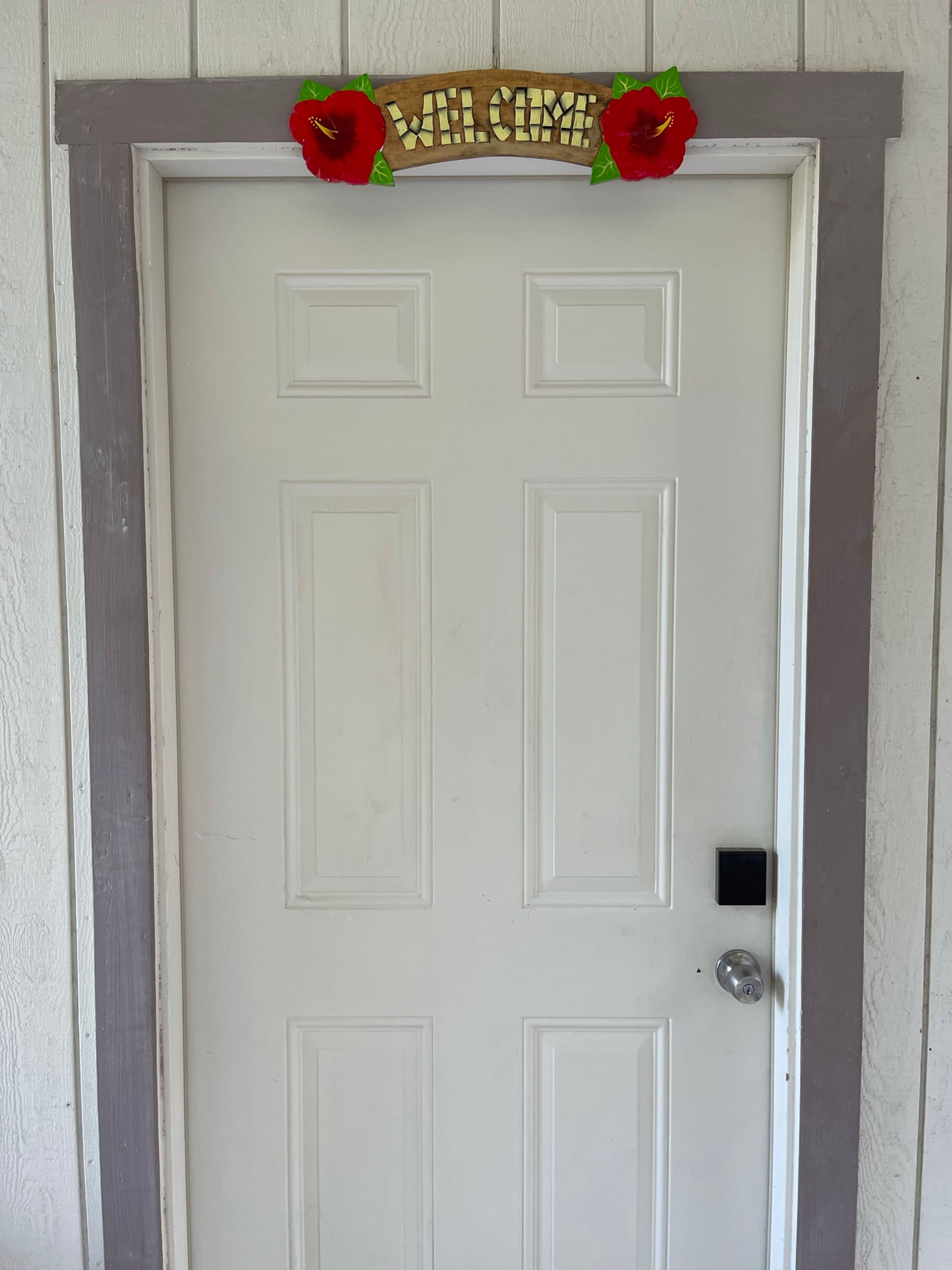 Condo in Hilo · ★4.94 · 1 bedroom · 2 beds · 1 private bath - Image 14