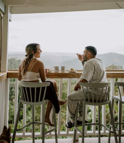 Altosana Eco Stay w/ Panoramic Views