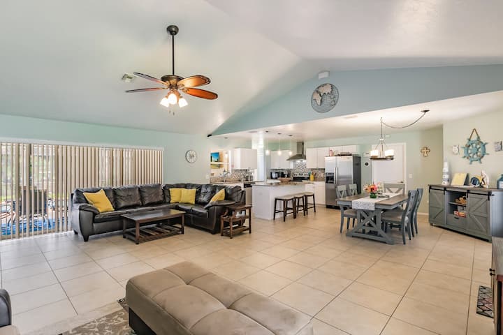 Sunny Oasis/beautiful House/near Beach/heated Pool - Venice, FL