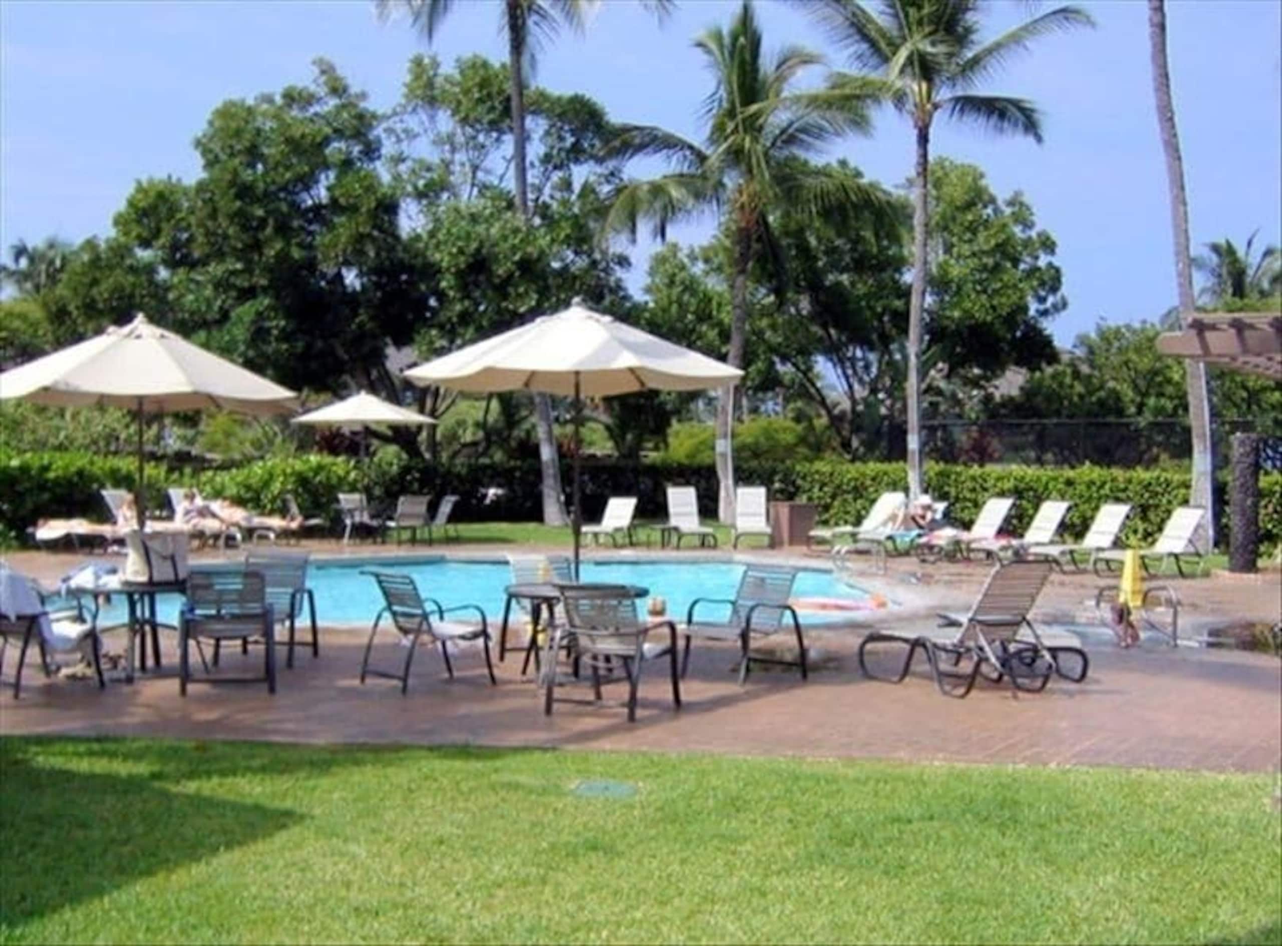 Condo in Kailua-Kona · ★4.85 · 2 bedrooms · 3 beds · 2 baths - Image 7