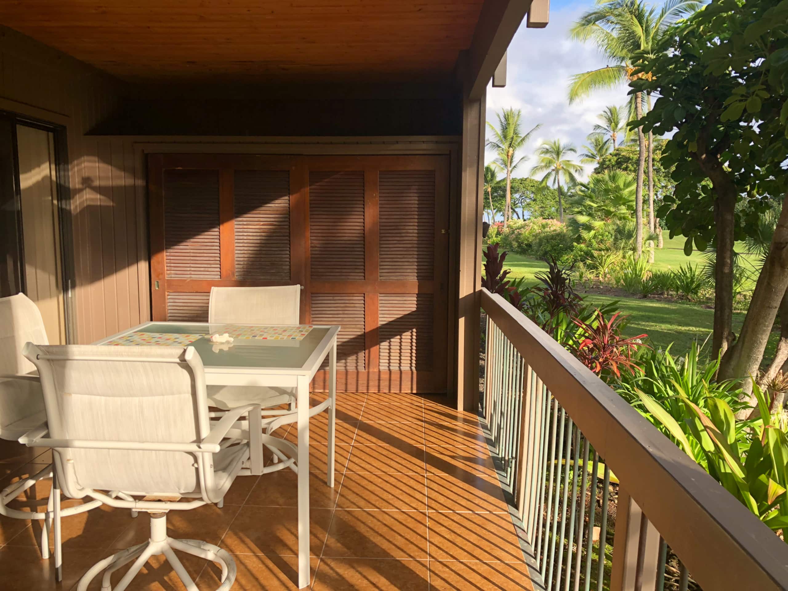 Condo in Kailua-Kona · ★4.85 · 2 bedrooms · 3 beds · 2 baths - Image 4