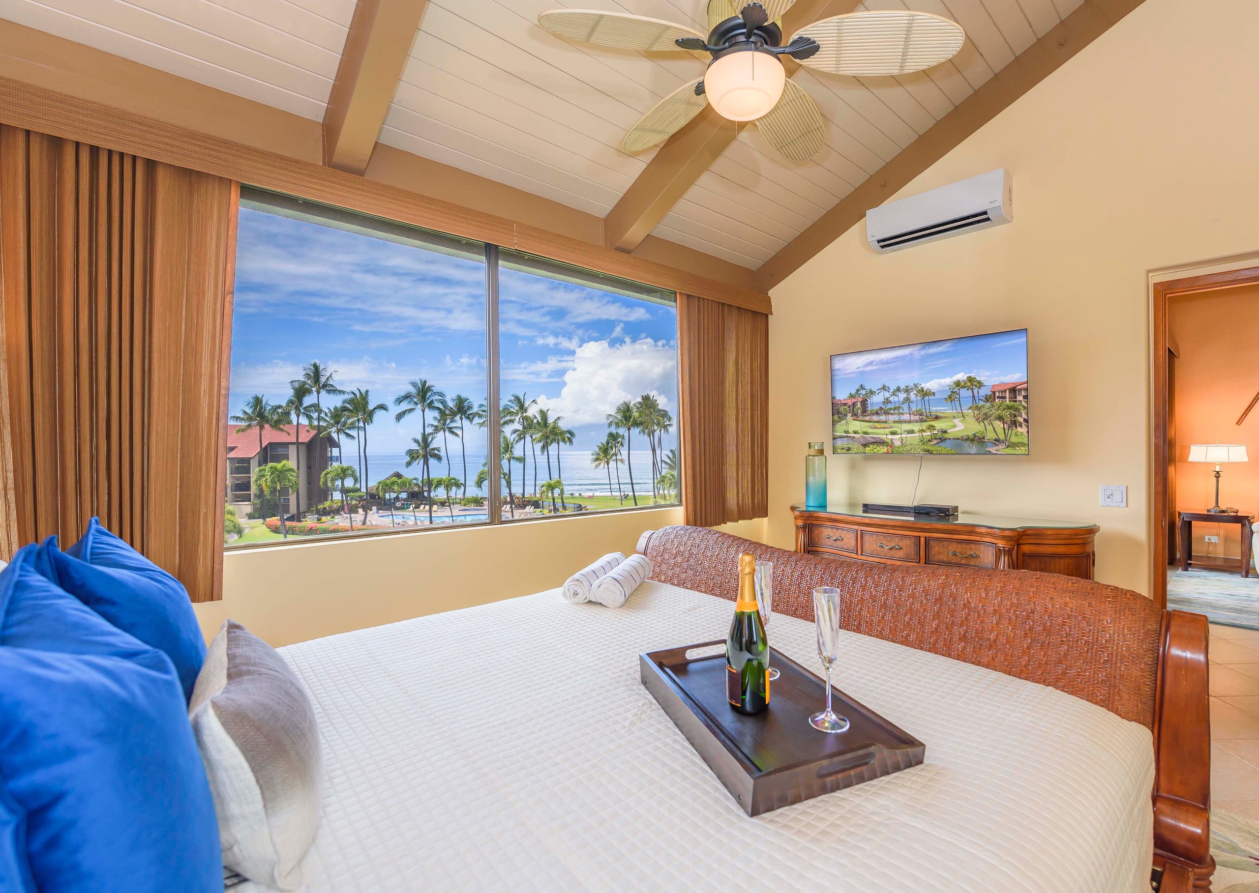 Condo in Lahaina · ★4.71 · 3 bedrooms · 3 beds · 3 baths - Image 16