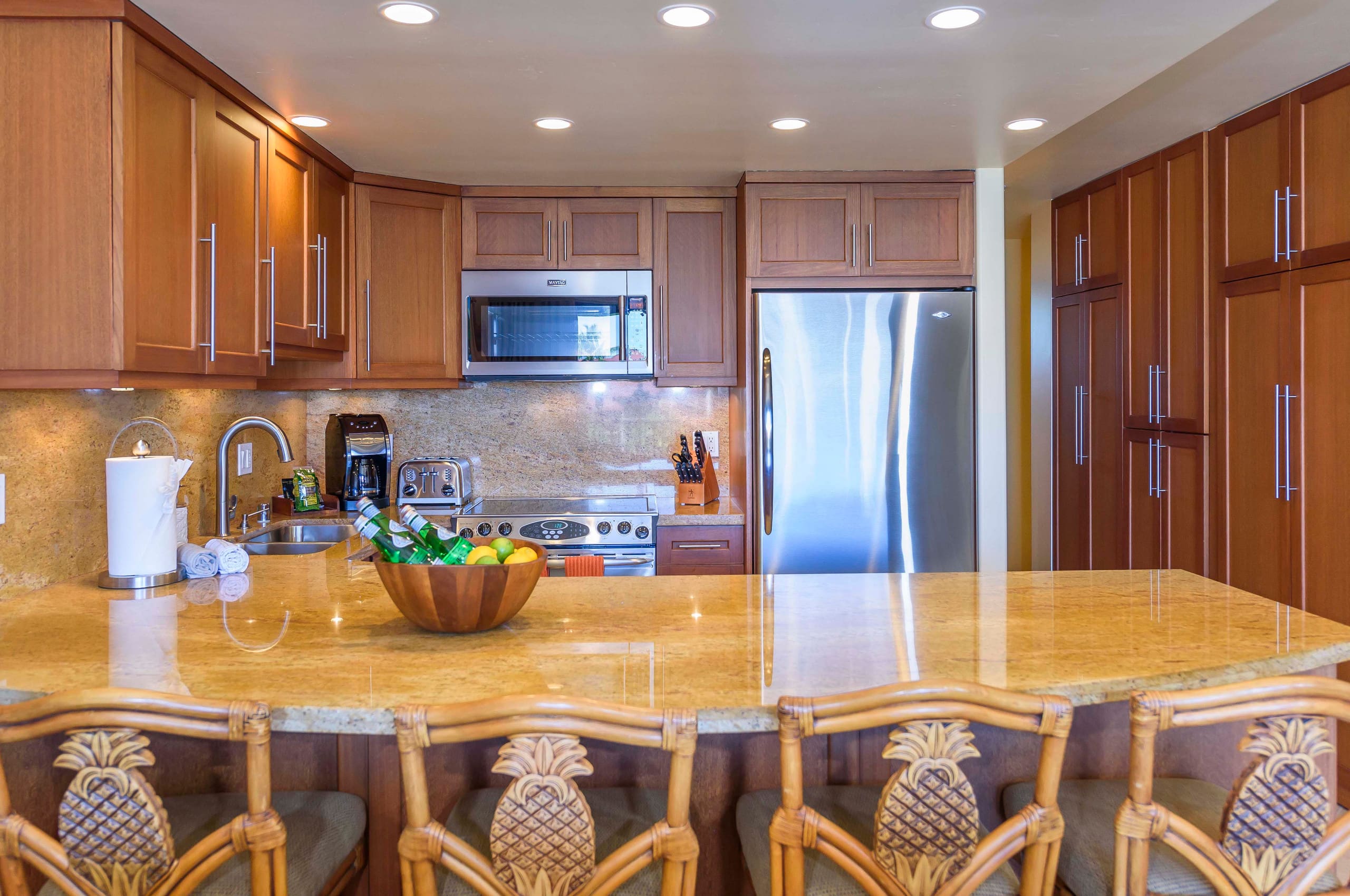 Condo in Lahaina · ★4.71 · 3 bedrooms · 3 beds · 3 baths - Image 5