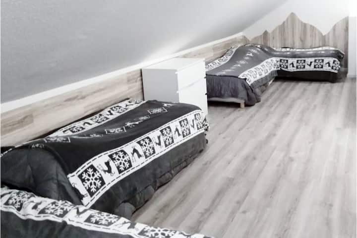 საძინებელი 4