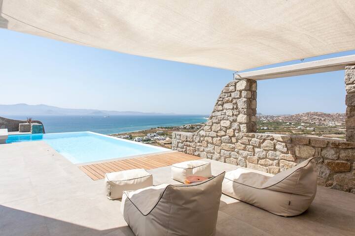 Bellevue Villa Two – 2 bedroom spacious villa